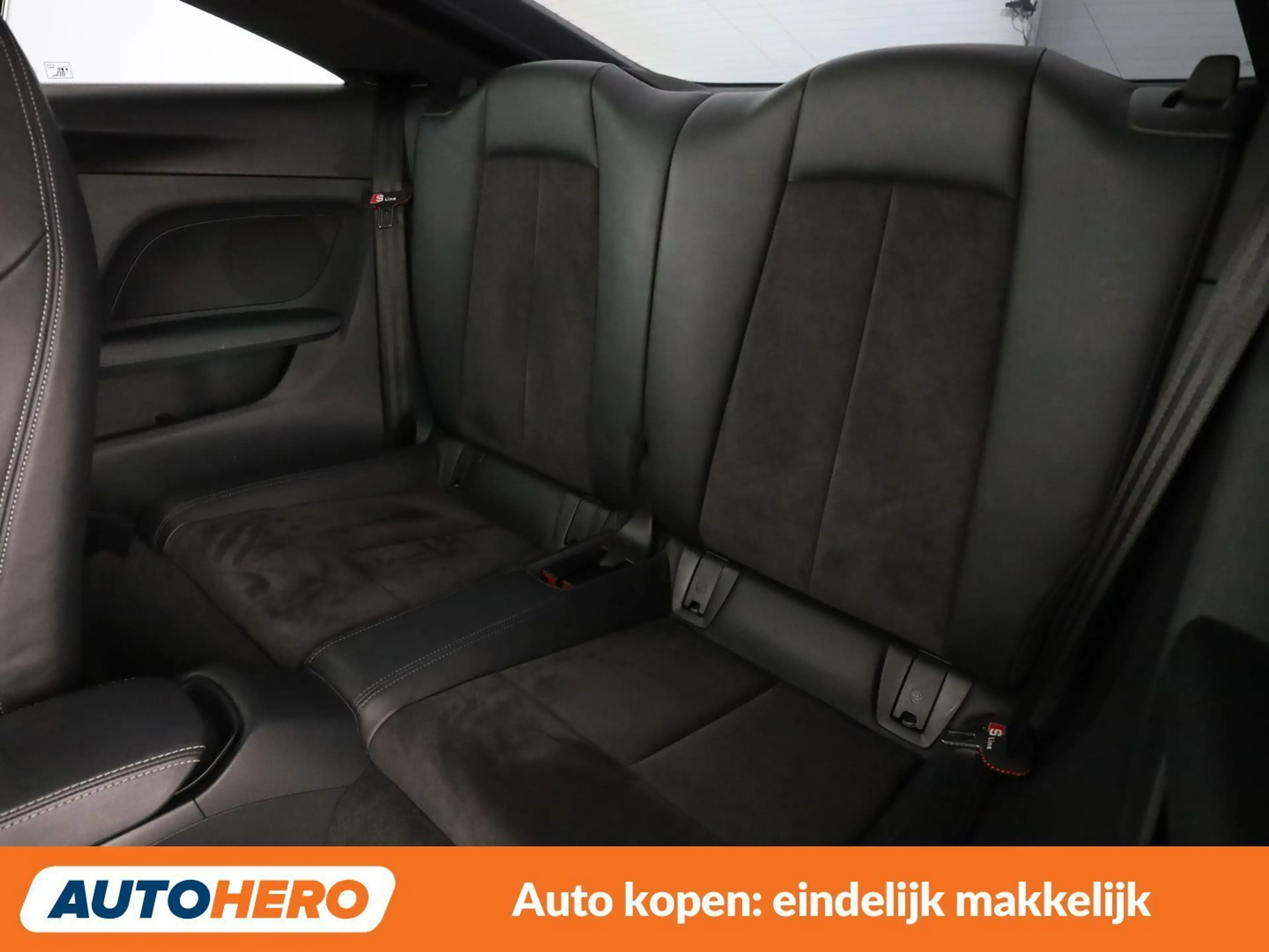 Audi TT 2.0 TFSI quattro S line — photo 14