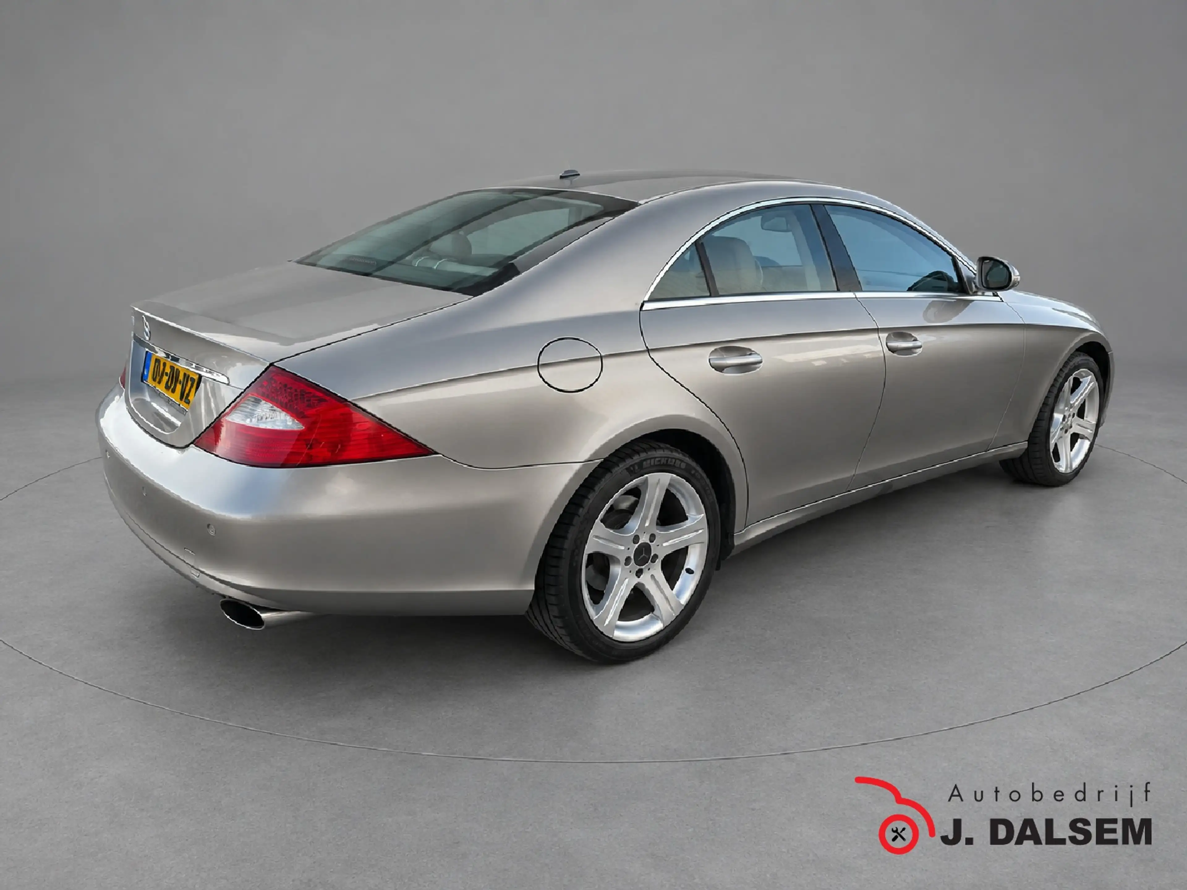 Mercedes-Benz CLS 350 CGI Prestige — photo 5