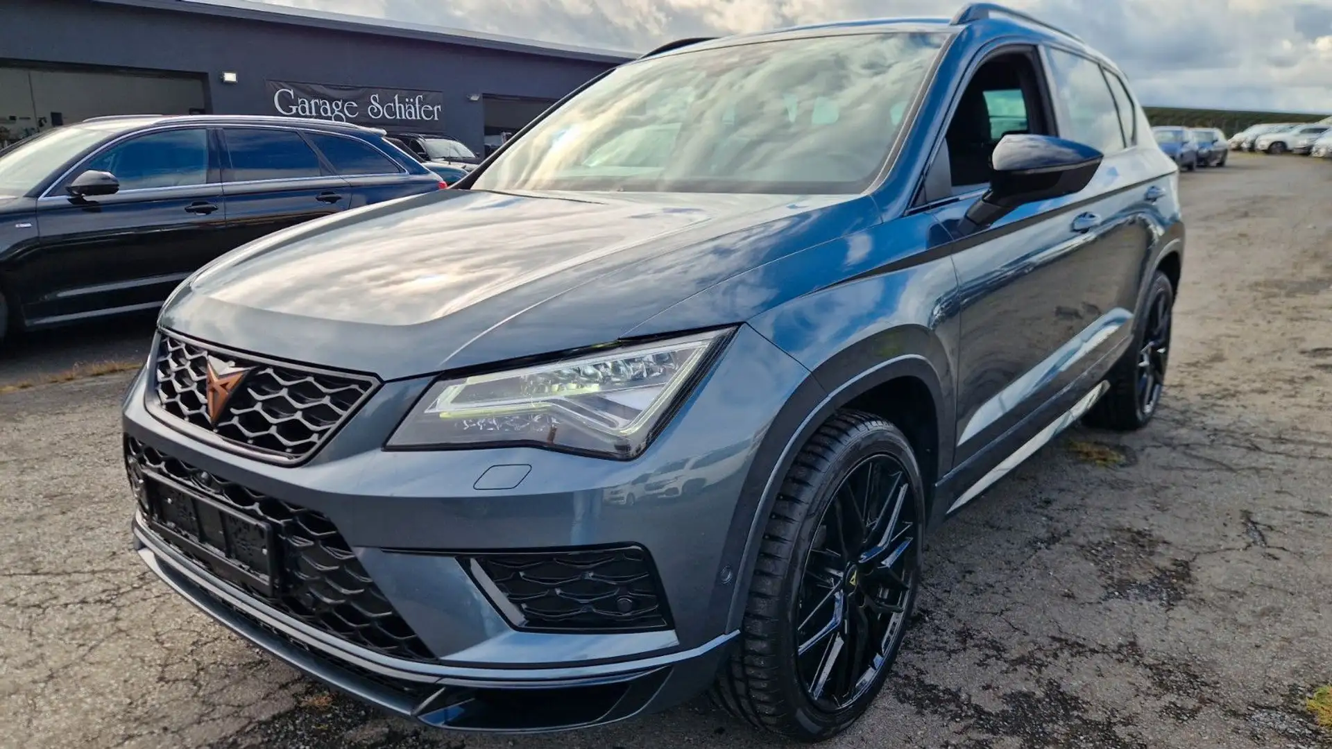 CUPRA Ateca 4Drive LED Digital Navi 360* ACC Grau - 1