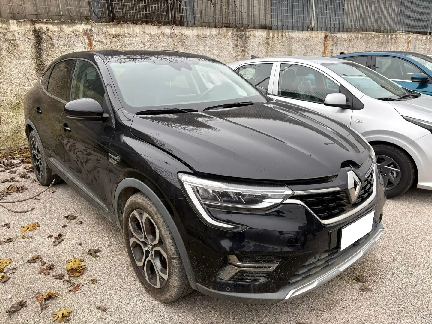 Renault Arkana 1.6 E-Tech full hybrid Intens 145cv *UNIPRO* Schwarz - 1