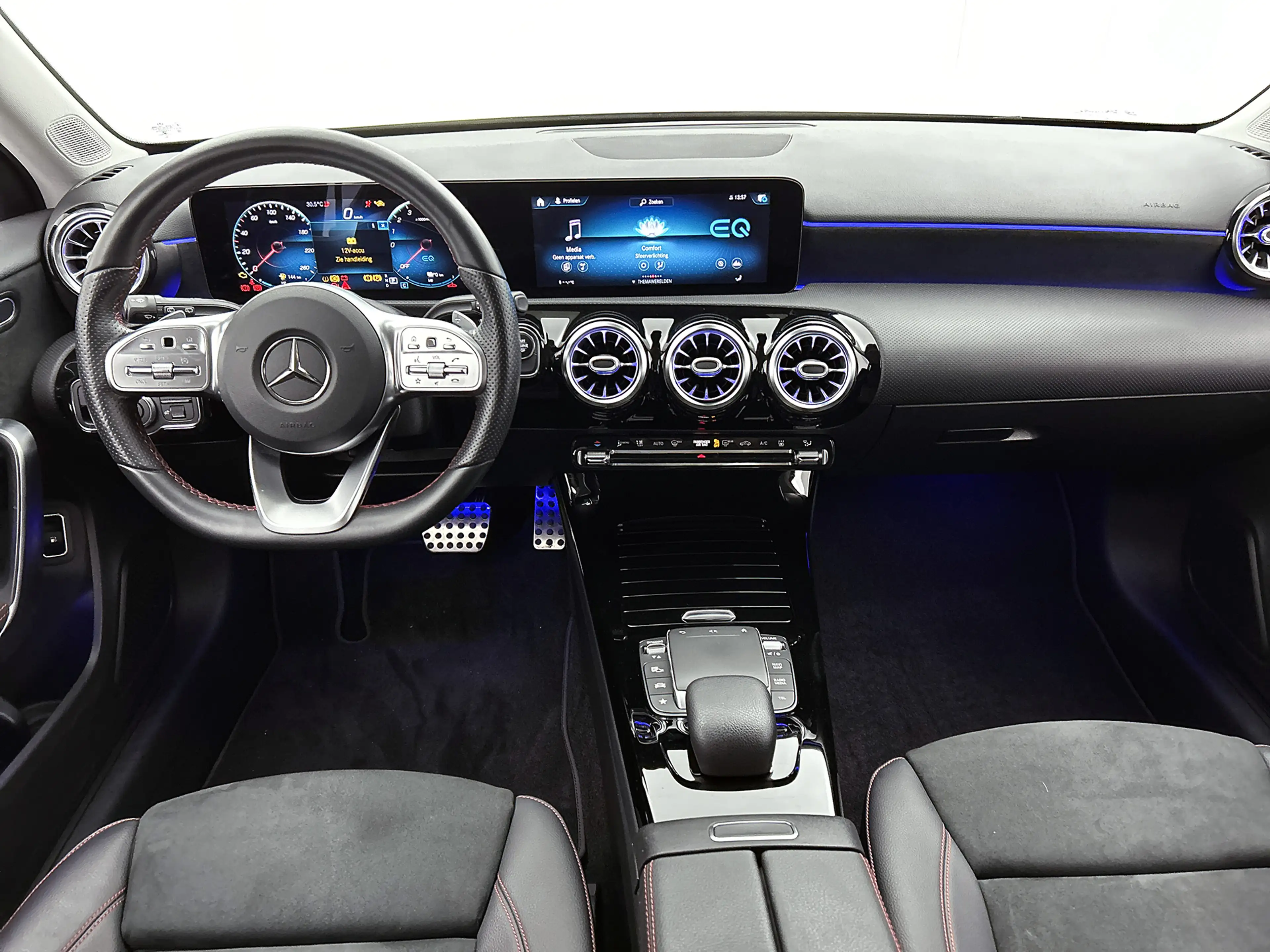 Mercedes-Benz A 250 e Sfeerverlichting | Stoelverwarming | Memory Pakk — photo 4