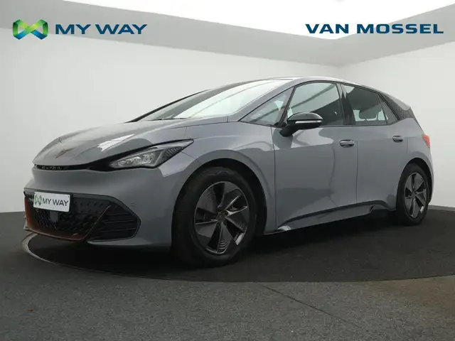 CUPRA Born Born Business Edition 204PK *AUTOMAAT*SPORTZETELS*CAMERA*PDC*NAVI*ACC*VIRTUAL COCKPIT*...*