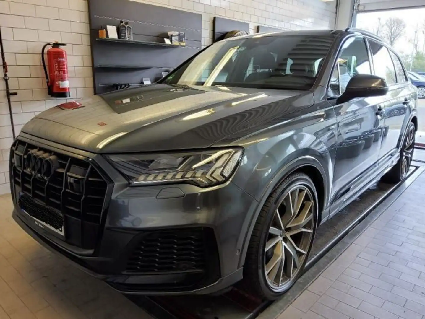 Audi Q7 50TDI qu S LINE*STANDHZ*AHK*BLACK*VC*7-SITZER Grau - 1