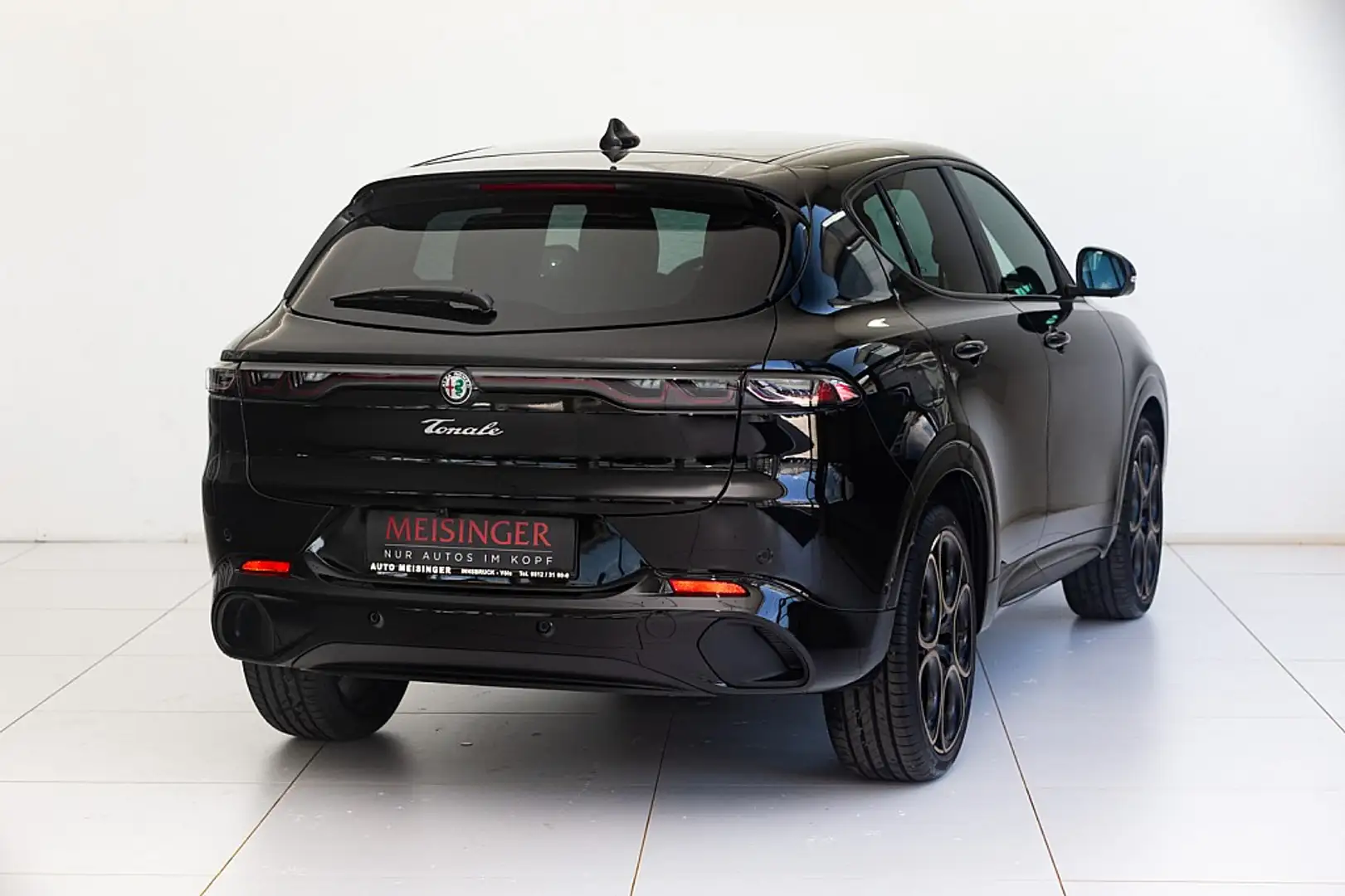 Alfa Romeo Tonale Intensa 1.5 T4 48V MHEV VGT DCT Schwarz - 2