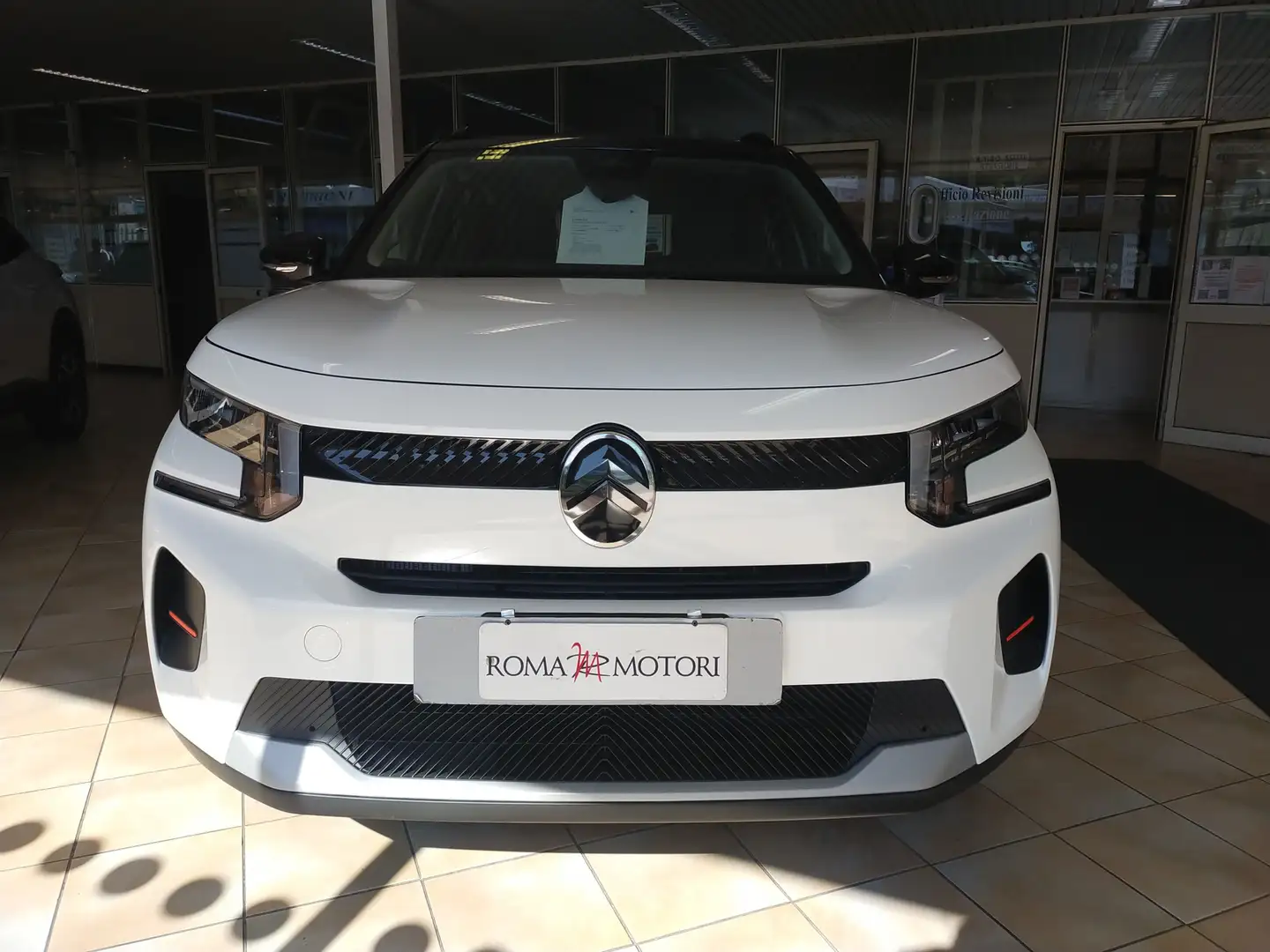 Citroen C3 C3 IV 2024 1.2 puretech turbo  Plus 100cv Bianco - 2