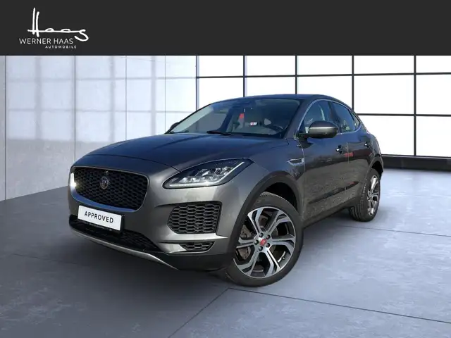 Jaguar E-Pace P300 AWD SE
