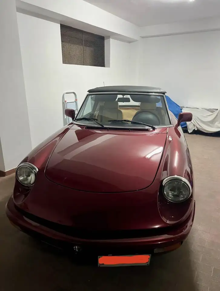 Alfa Romeo Spider 2.0 my90, foto 1
