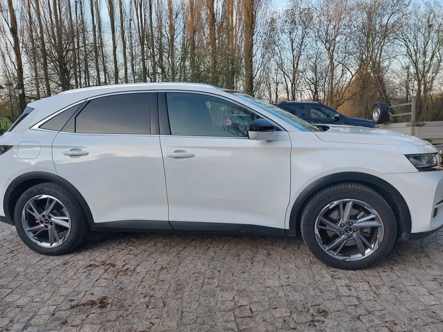Citroen DS7 Crossback E-TENSE 4x4 LOUVRE - 2