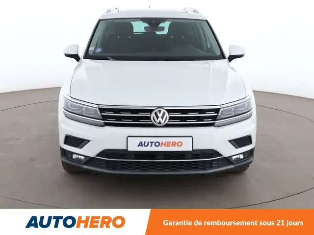 Volkswagen Tiguan view 9