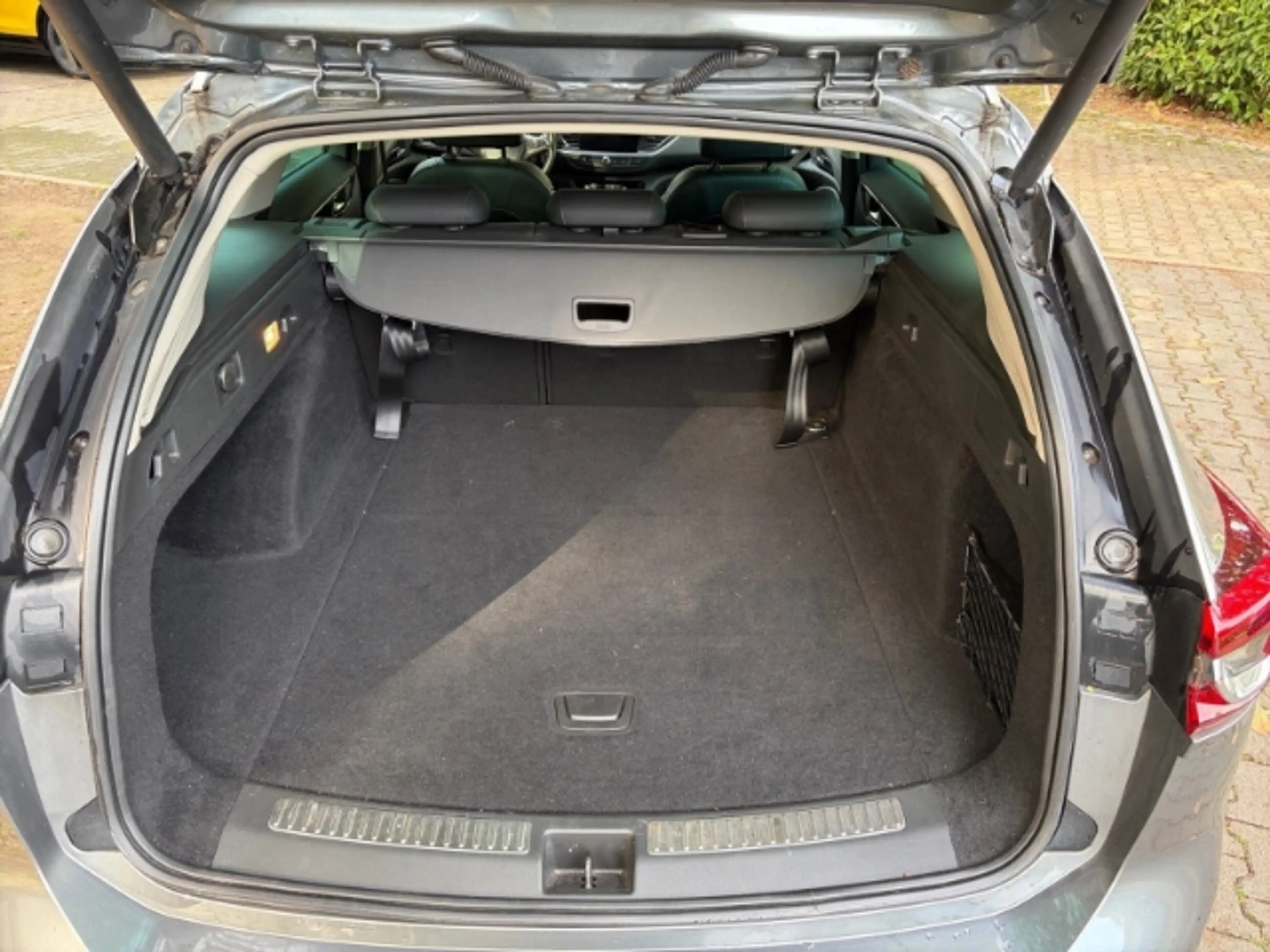 Opel Insignia B Sports Tourer Elegance+Navi+Kamera+Sitzheizung — photo 12