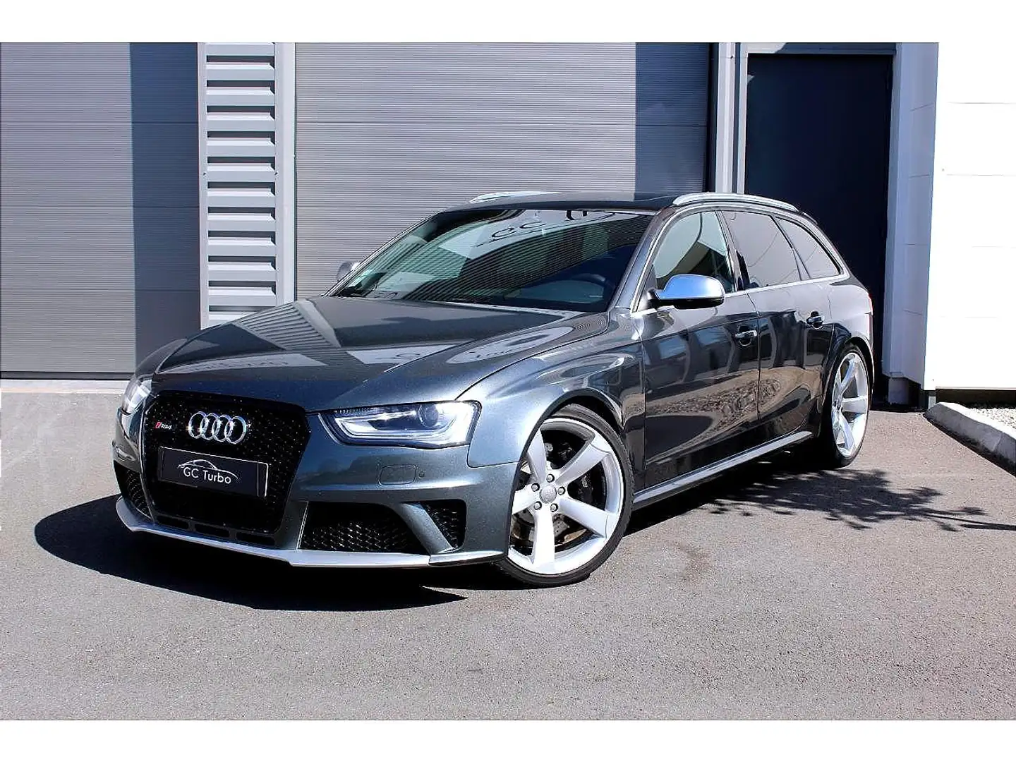 Audi RS4 Quattro 4.2 V8 FSI - 450 Grigio - 1