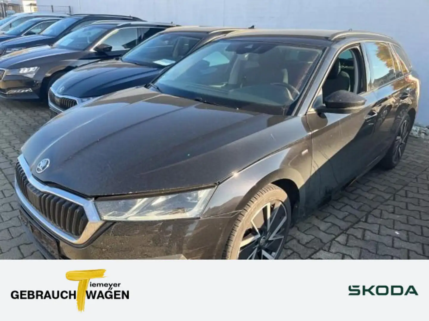 Skoda Octavia Combi 2.0 TDI DSG CLEVER MATRIX LM18 AHK Schwarz - 1