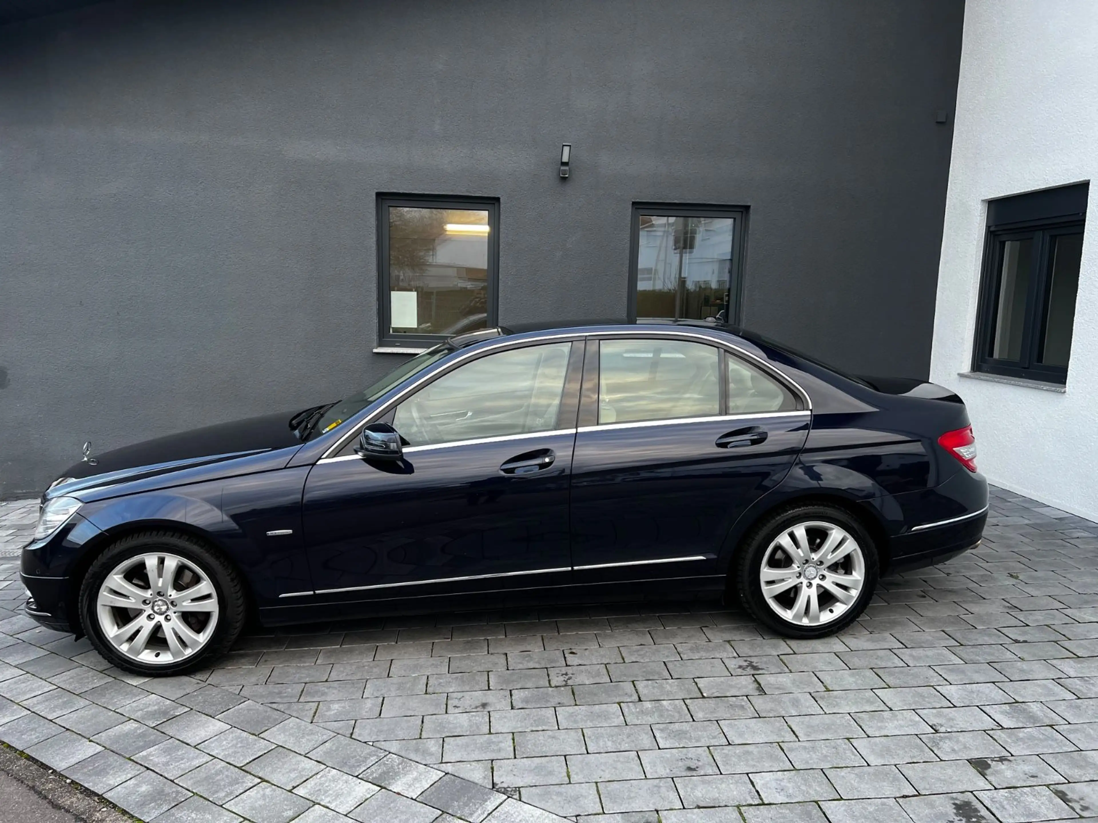 Mercedes-Benz C 350 CDI Lim BlueEfficiency 4Matic Automatik — photo 5