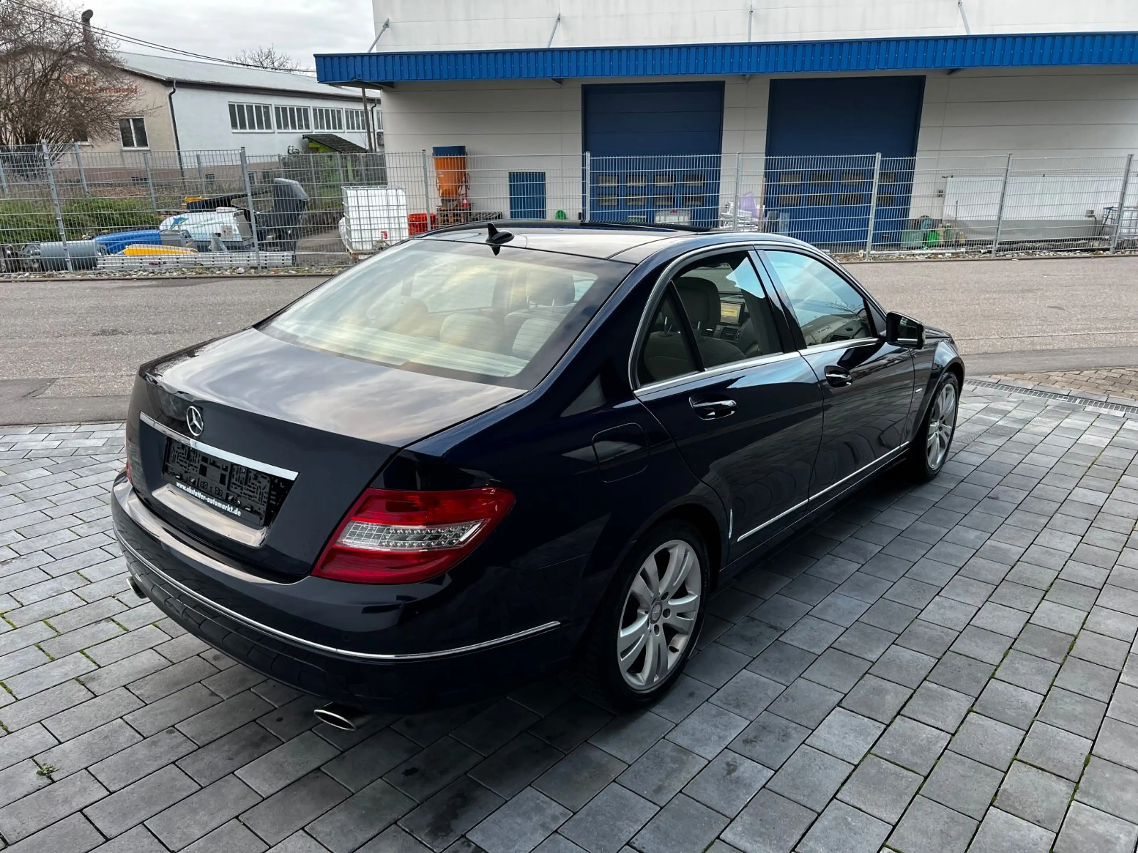 Mercedes-Benz C 350 CDI Lim BlueEfficiency 4Matic Automatik — photo 4