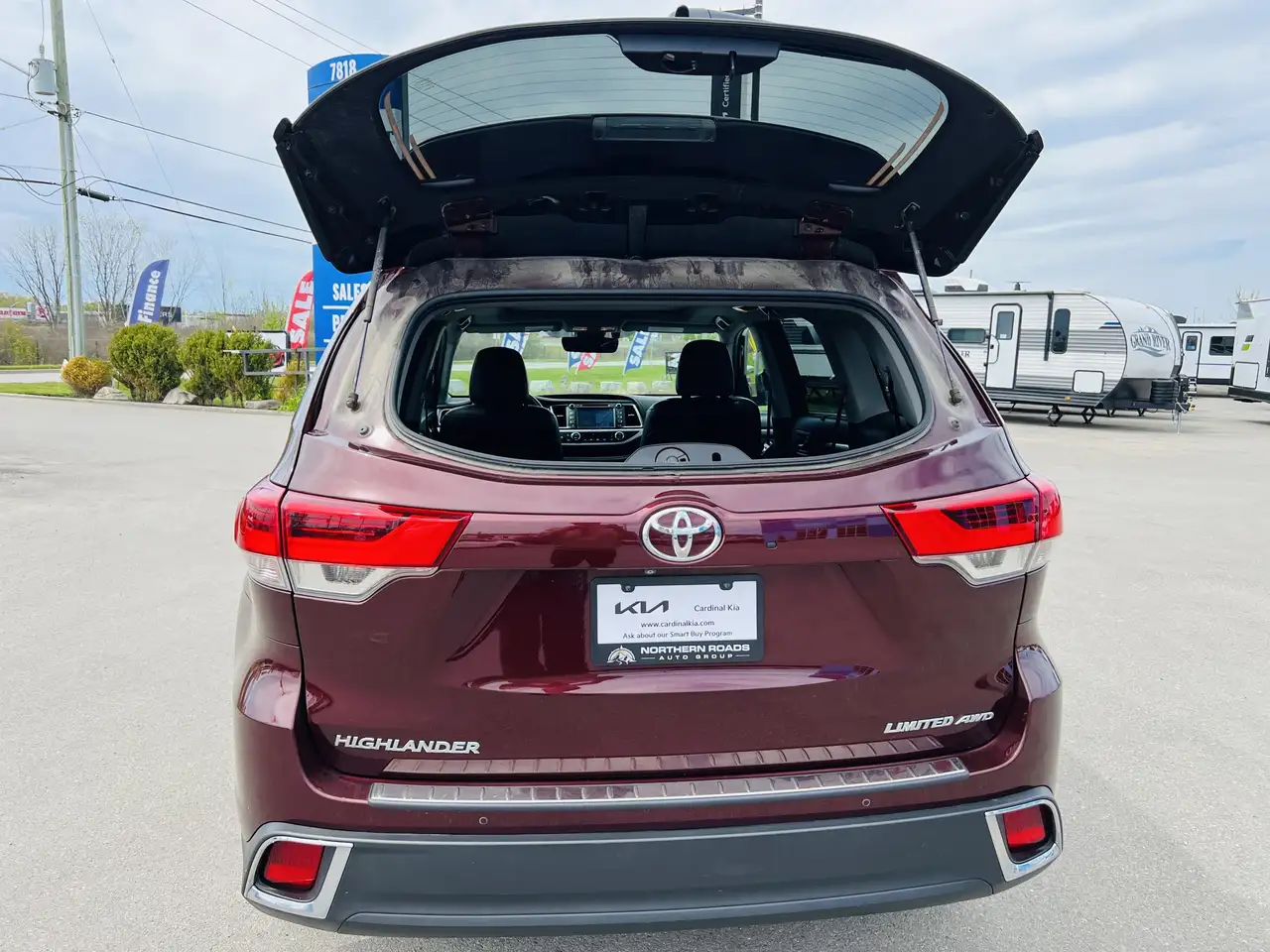 Toyota Highlander снимка Toyota Highlander