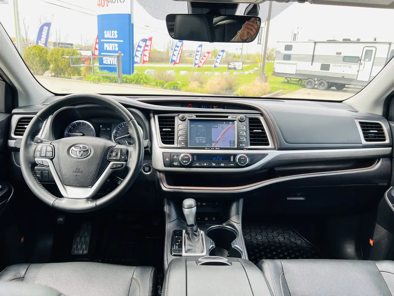 Toyota Highlander снимка Toyota Highlander