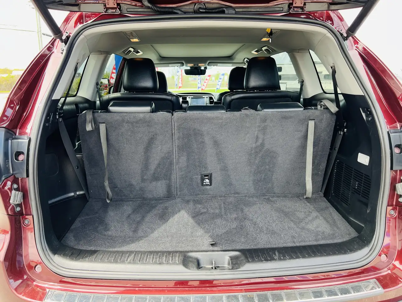 Toyota Highlander снимка Toyota Highlander