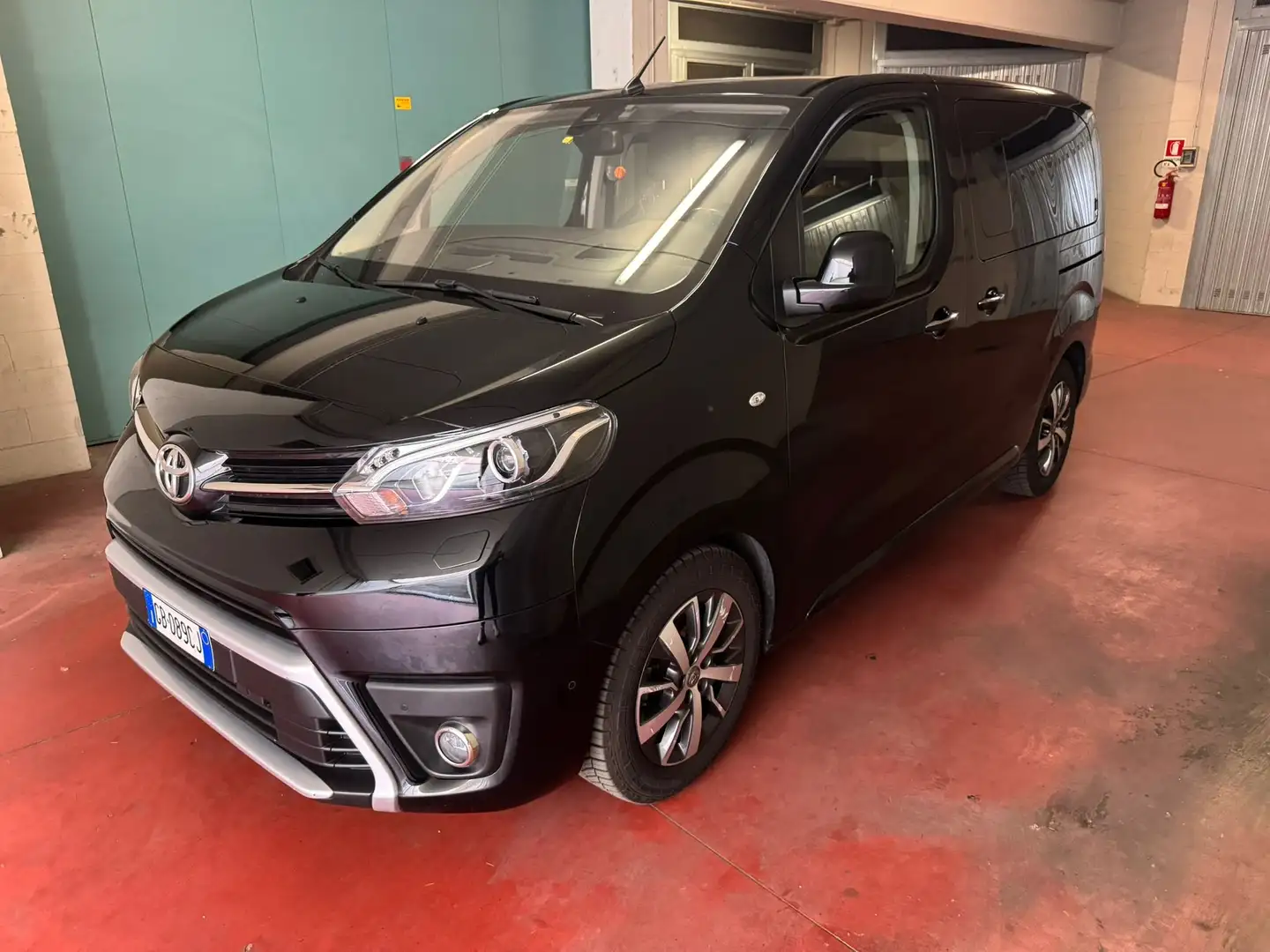 Toyota Proace Compact Luxury Black - 1