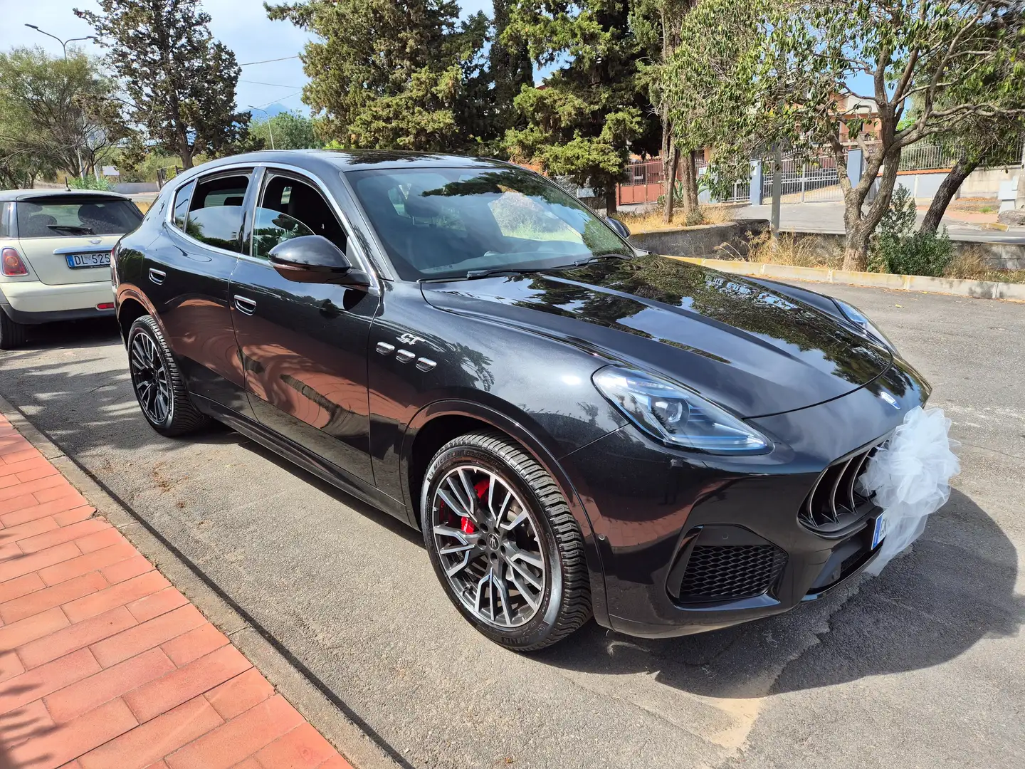 Maserati Grecale Grecale 2.0 mhev GT 300cv auto iva esposta Nero - 1