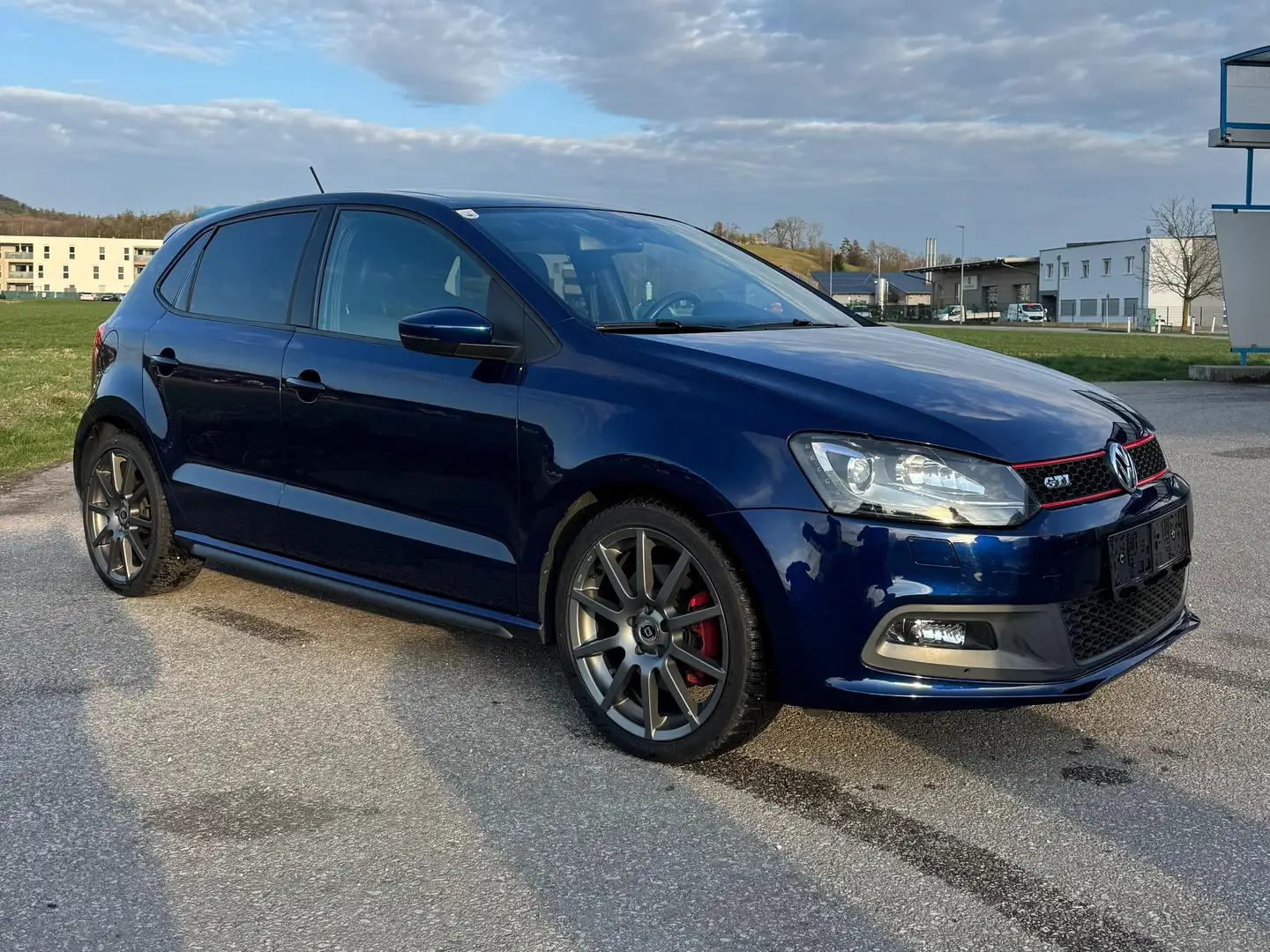 Volkswagen Polo GTI Polo GTI 1,4 DSG GTI Blau - 1