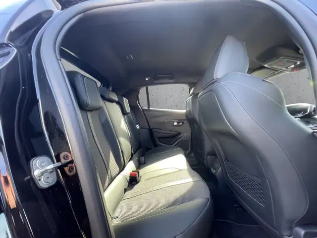 Peugeot 208 view 14