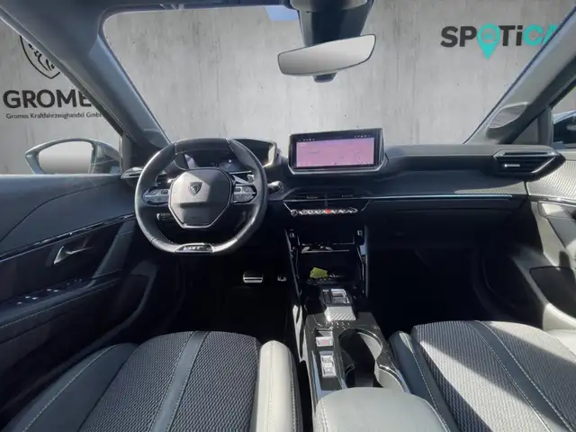 Peugeot 208 view 12