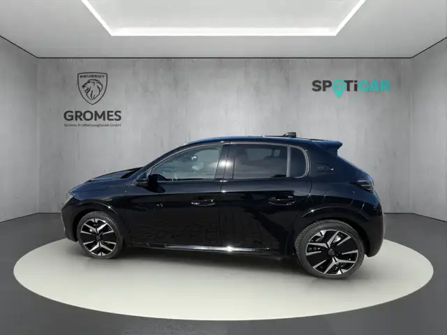 Peugeot 208 view 6