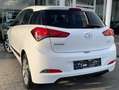 Hyundai i20 1.1 CRDi Blackline / Clim Auto / Cruise / PDC Weiß - thumbnail 8