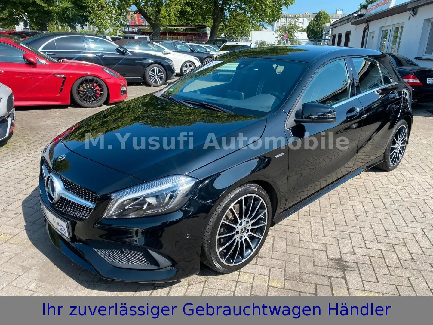 Mercedes-Benz A 200 7G-DCT AMG-LINE EDITION NAVI|LED|T-LEDER Noir - 1