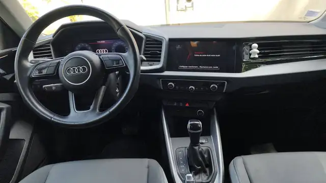 Audi A1 view 11