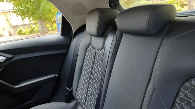 Audi A1 view 9