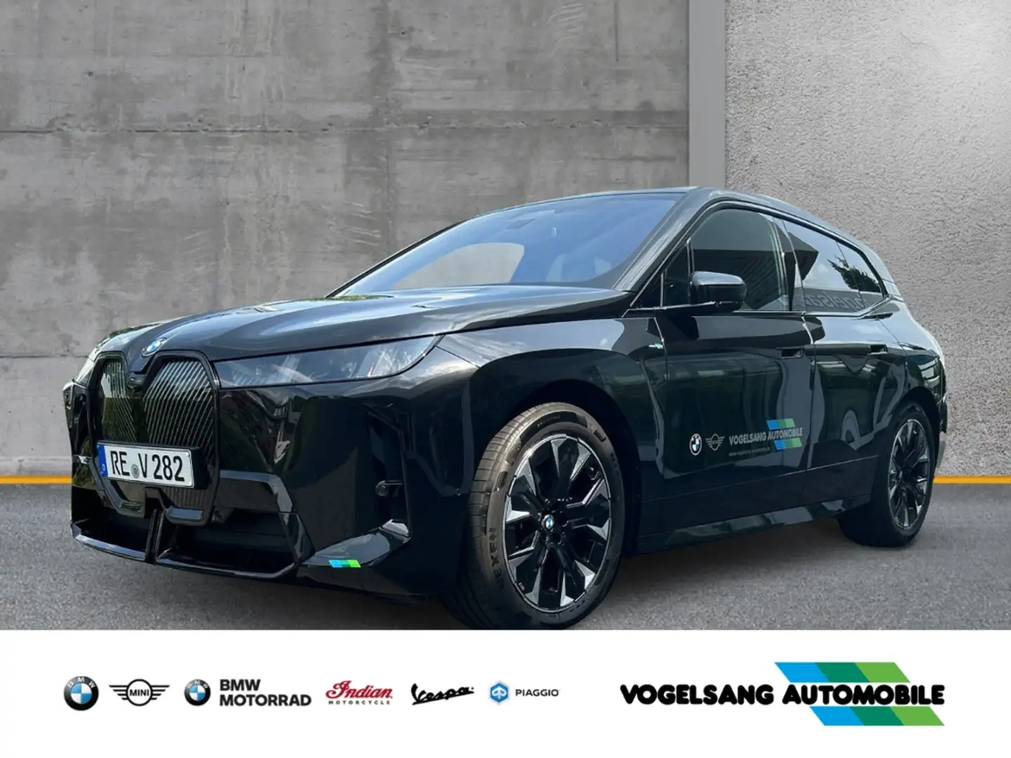 BMW iX 45 xDrive M Sport Park-Assistent HUD Navi Digitale Negro - 1