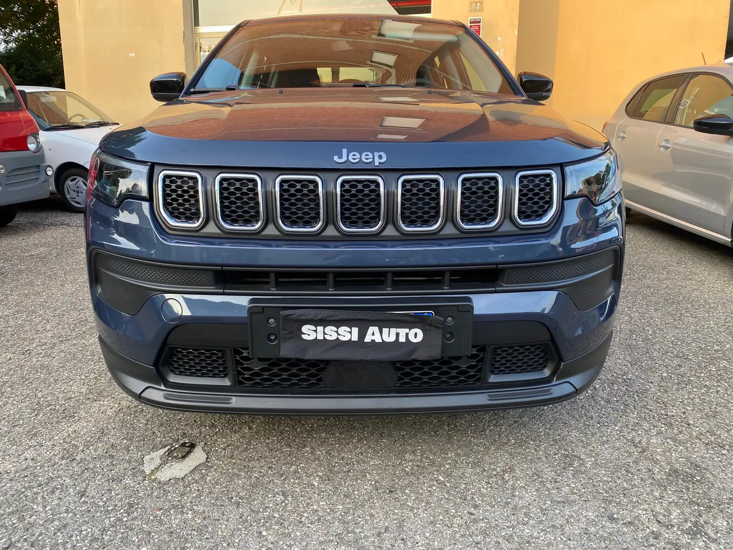 Jeep Compass Compass 1.3 turbo Longitude 2wd 130cv NEOPATENTATI Grijs - 2