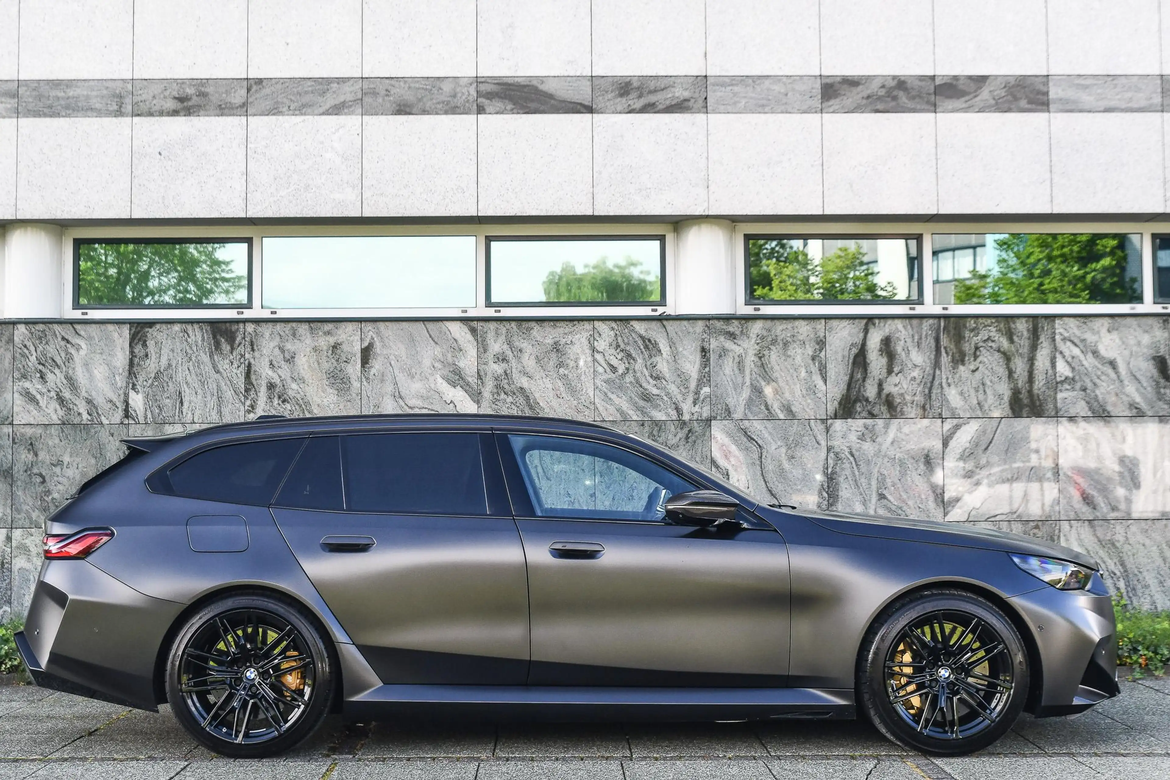 BMW M5 5-serie Touring Frozen Black mat|Trekhaak|BTW|M Dr — photo 4