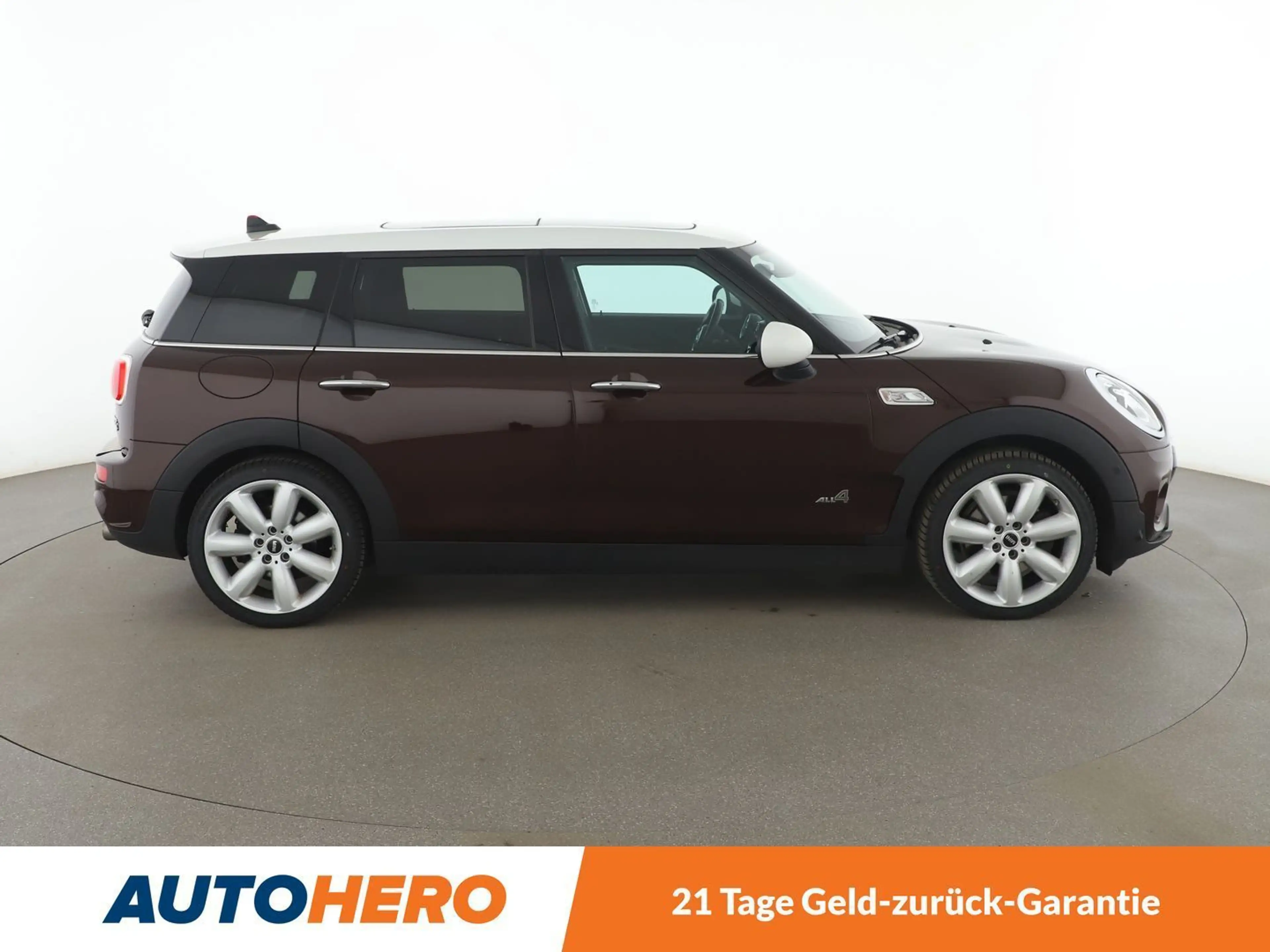 MINI Cooper S Clubman Cooper S ALL4 Aut.*NAVI*LED*TEMPO*PANO*PDC* — photo 7