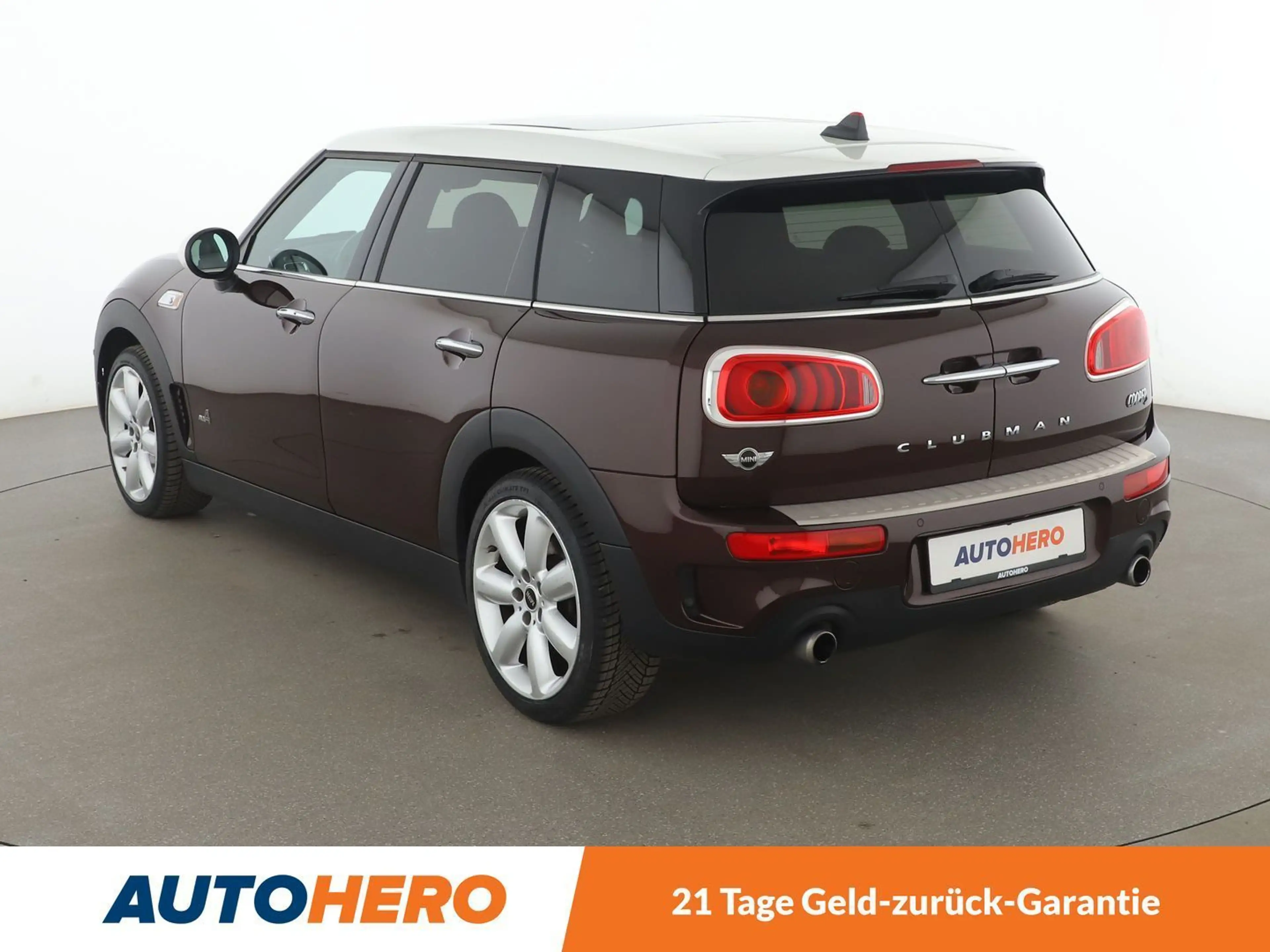 MINI Cooper S Clubman Cooper S ALL4 Aut.*NAVI*LED*TEMPO*PANO*PDC* — photo 4