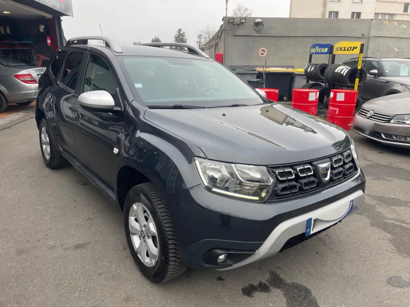 Dacia Duster 1.0 TCE 100CH CONFORT 121G 4X2 - 19 Gris - 2