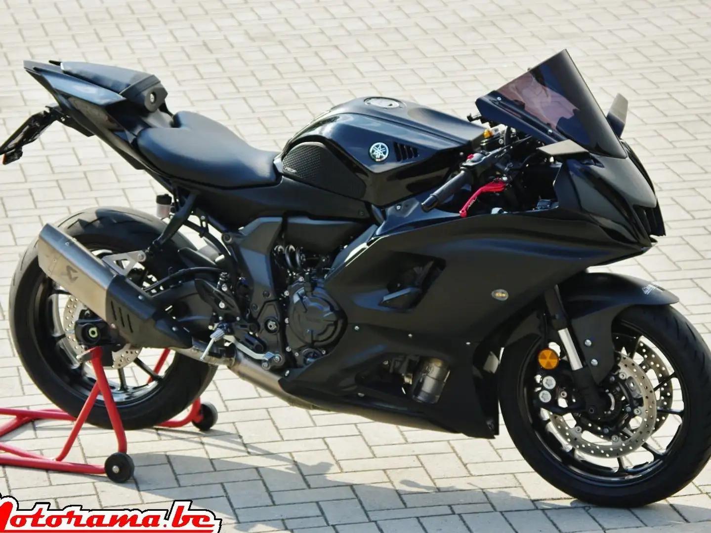 Yamaha YZF-R7 Schwarz - 1