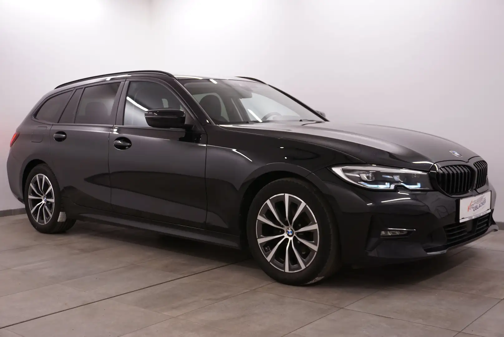 BMW 318 d Sport  // Anhängervorrichtung // ACC // Schwarz - 1