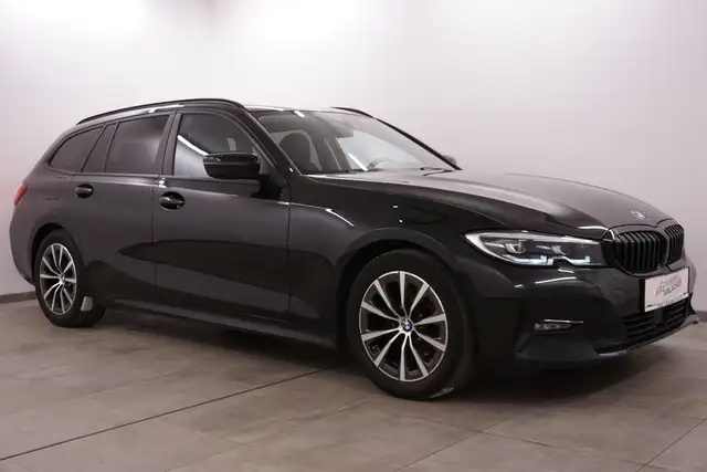 BMW 318 d Sport  // Anhängervorrichtung // ACC //