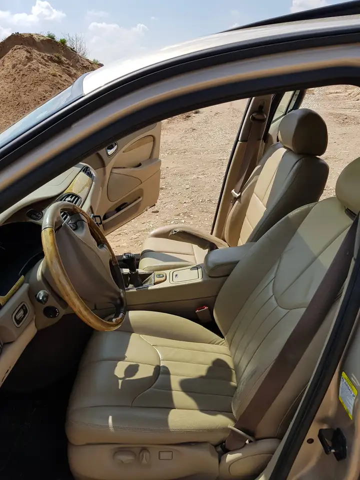 Jaguar S-Type 3.0 V6, foto 4