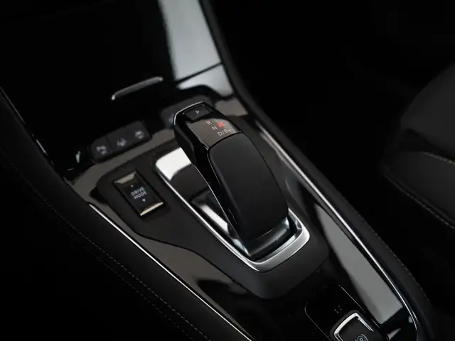 Opel Grandland view 11