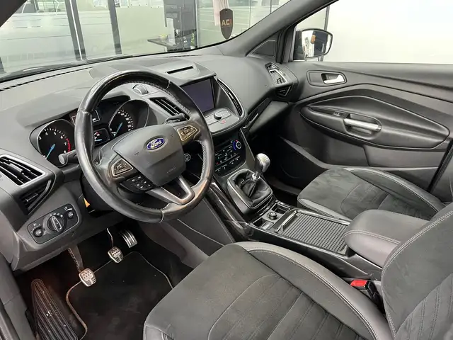 Ford Kuga view 15