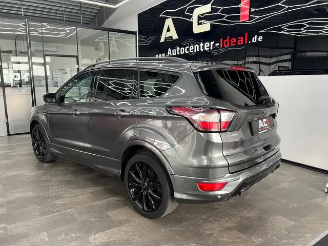 Ford Kuga view 8