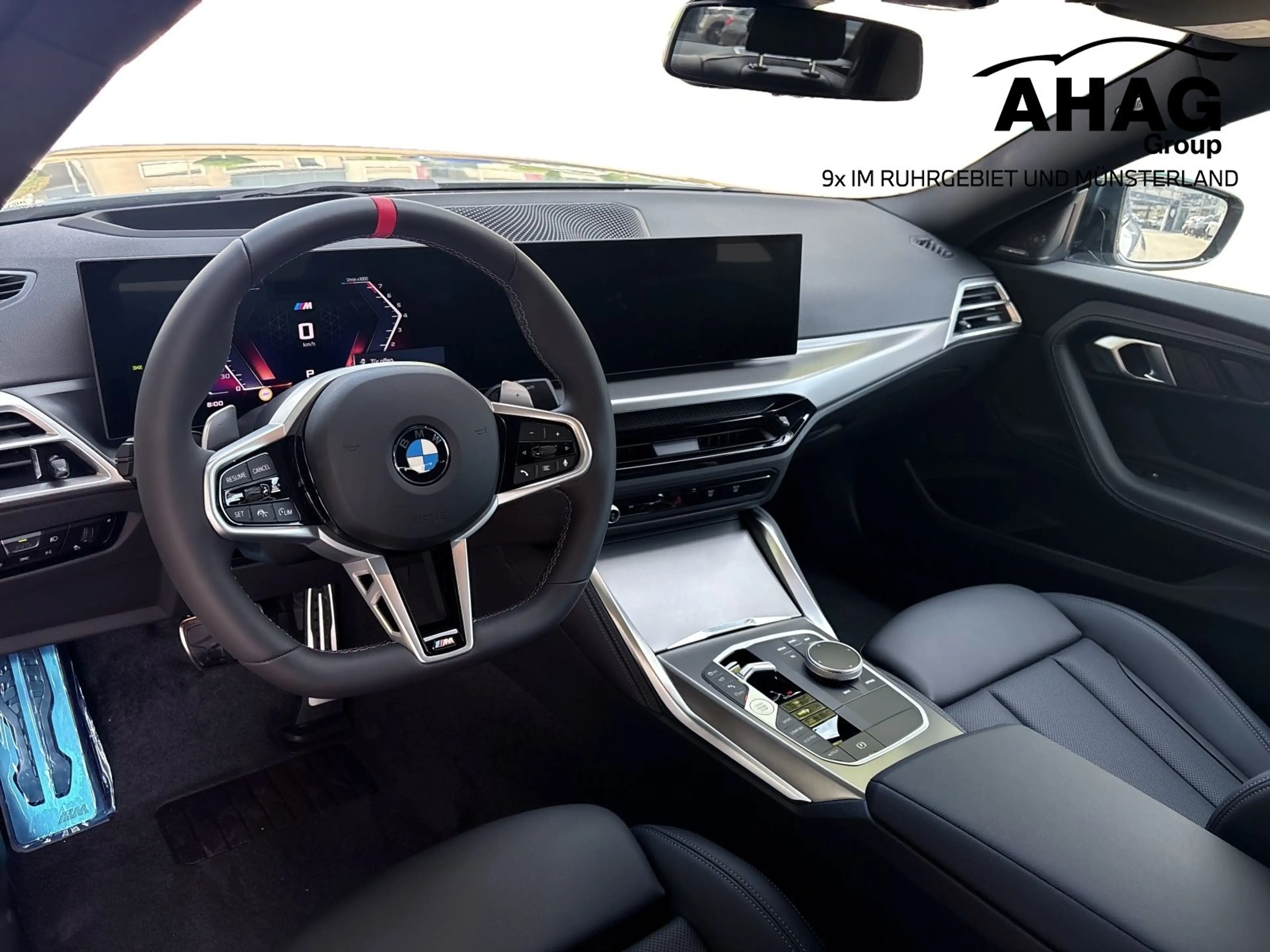 BMW 240 M240i xDrive Coupé — photo 8