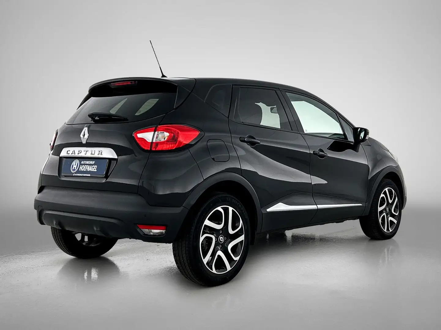 Renault Captur TCe 120 Limited | Climate Control | Navigatie | Pa Zwart - 2