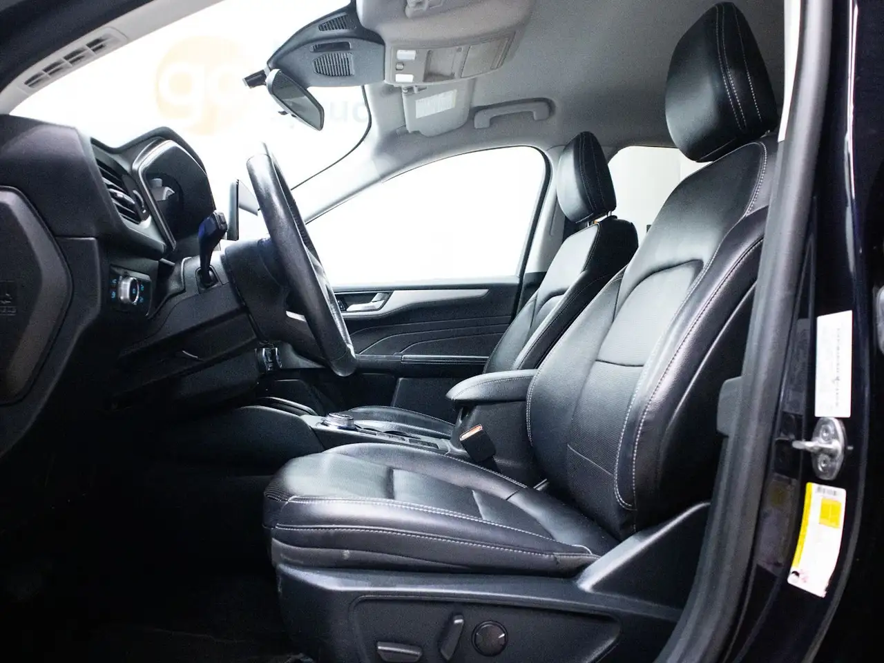 Ford Escape photo Ford Escape