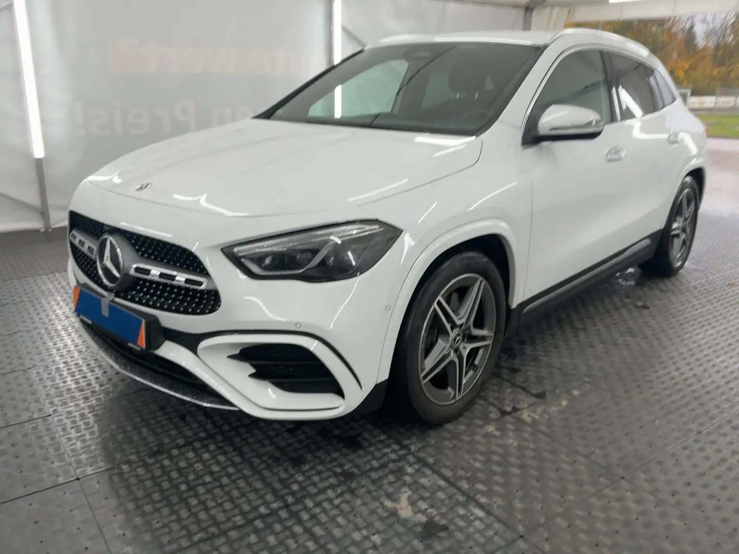 Mercedes-Benz GLA 250 GLA250 4M AMG Premi MLED Standhz Hifi KeyGo Totw Blanc - 2