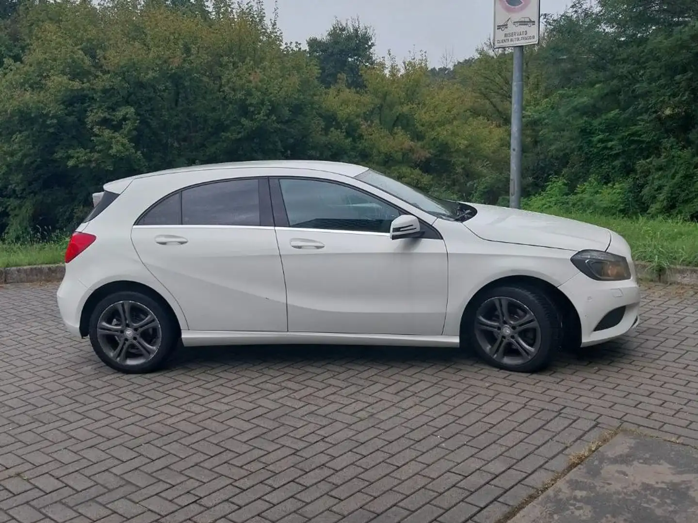 Mercedes-Benz A 180 Classe A - W176 Sport E6 - 1