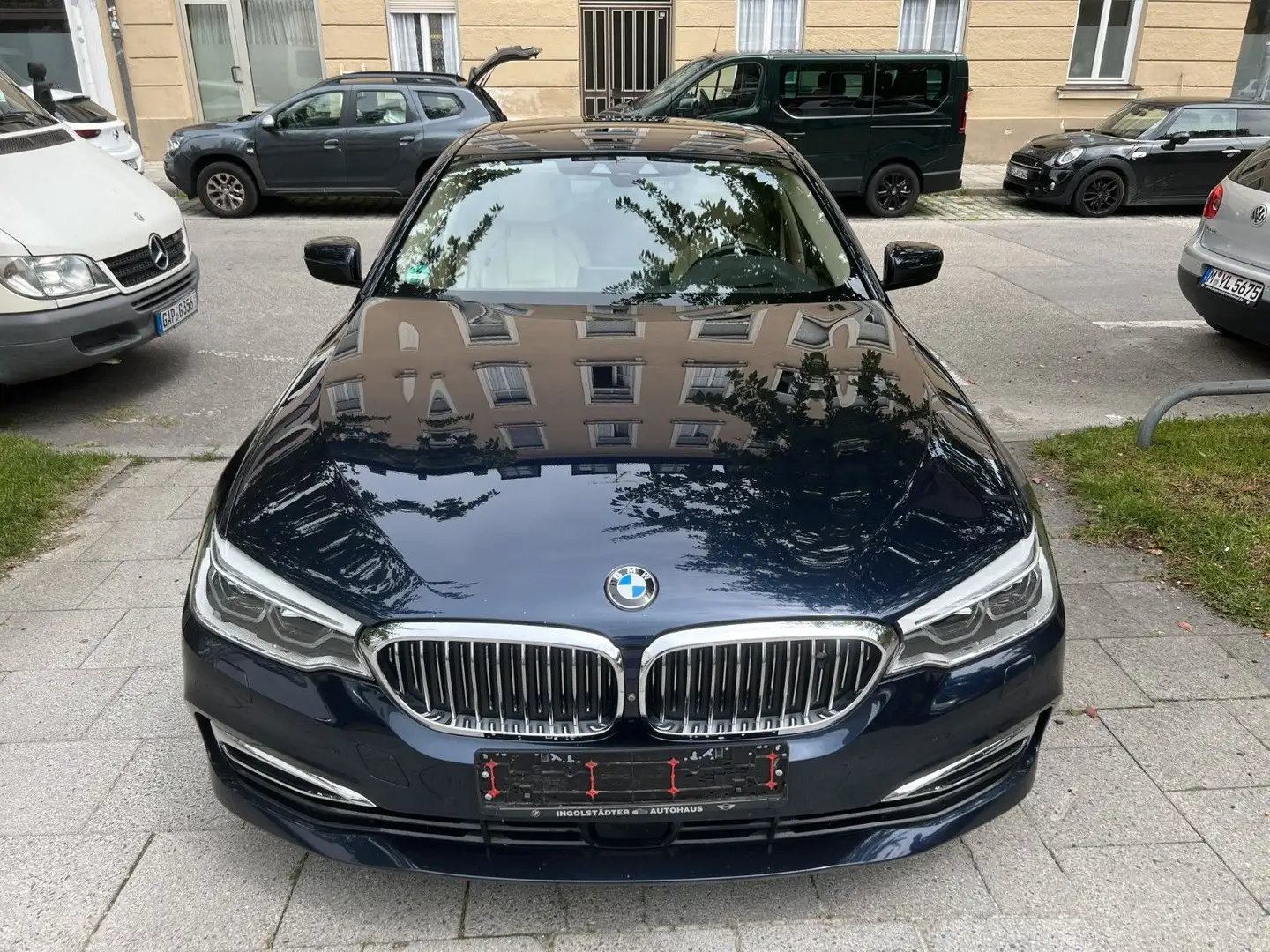 BMW 530 d xDrive Luxury Line Pano #Im Kundenauftrag# Bleu - 2